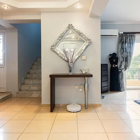 بيت للعطل Rafaela's House 2 *