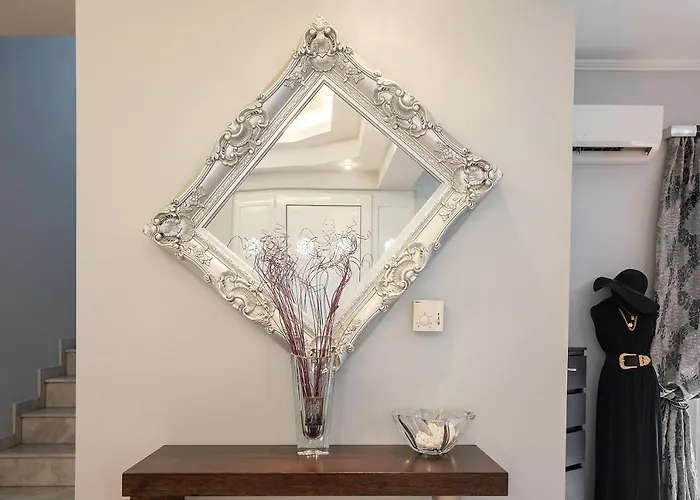 Tatil Evi Rafaela's House 2 *